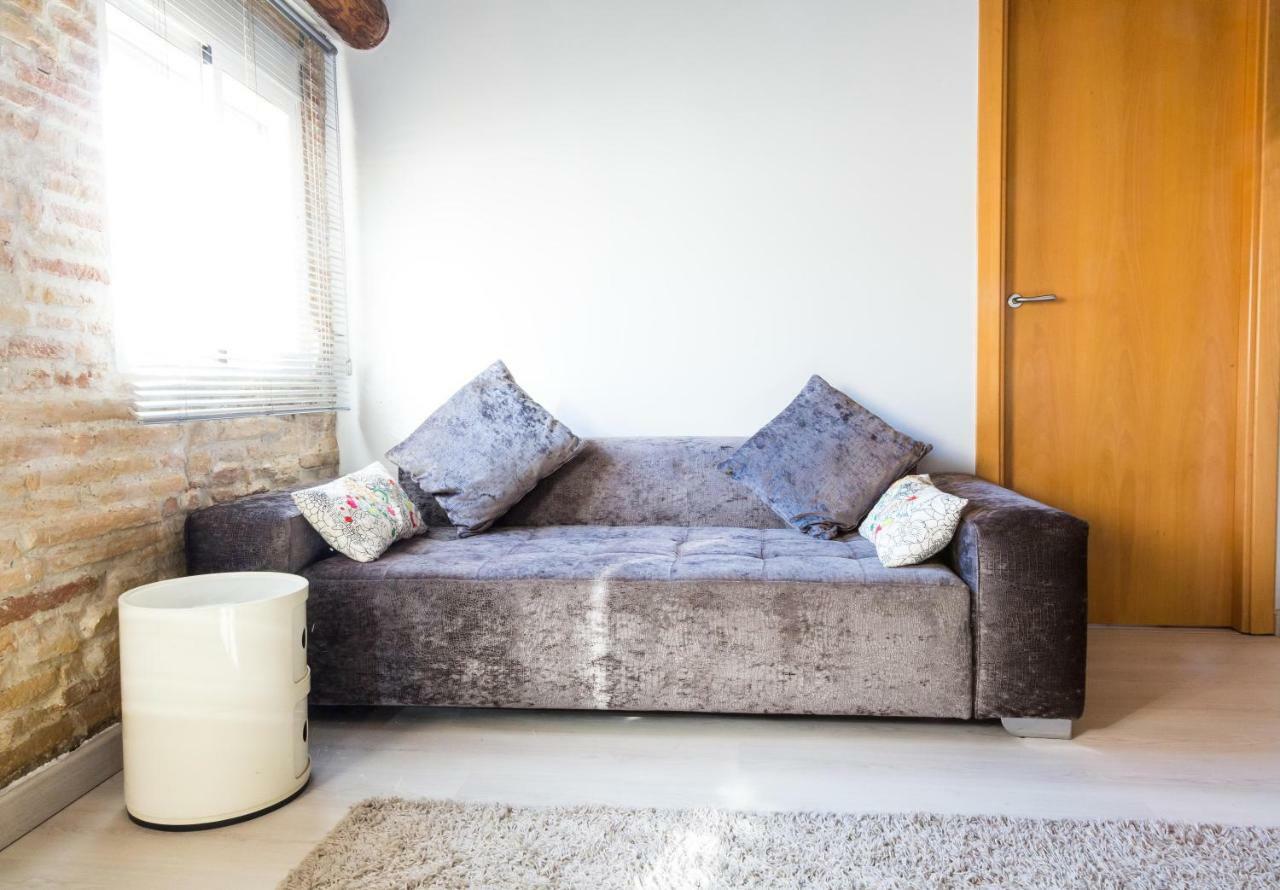 Apartmán Fantastica Buhardilla Pz. Pilar Zaragoza Exteriér fotografie