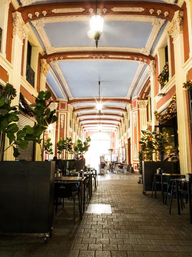 Apartmán Fantastica Buhardilla Pz. Pilar Zaragoza Exteriér fotografie